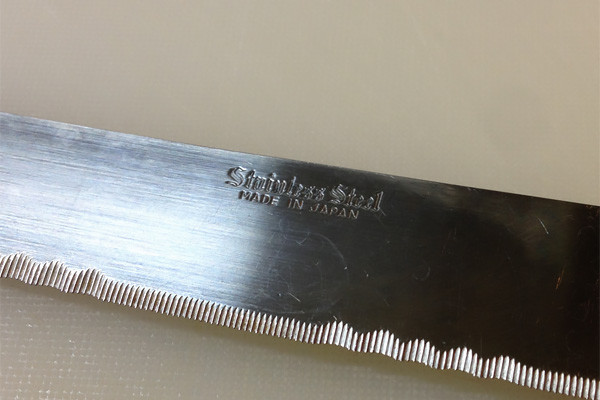 ステンレススチールの刻印