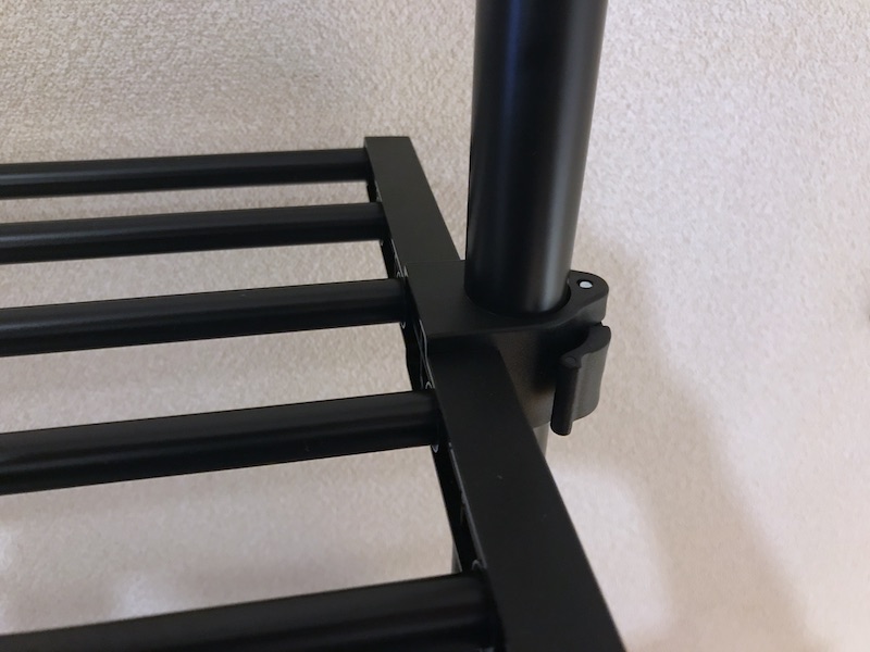 Close-up of shelf clamp